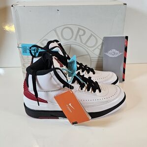 Nike Air Jordan 2 Chicago White Red Sneaker, Size 8.5 US 40 EUR BNIB DX4400-106
